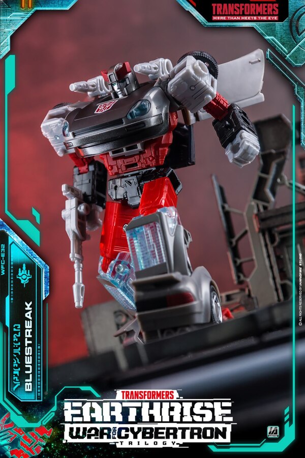 Transformers Earthrise Bluestreak  (5 of 17)